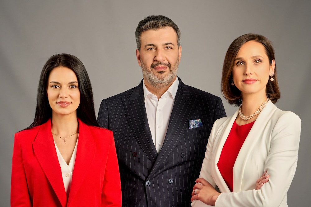 uploads/news/Enexus_Alina Stefan CCO_Mesut Guller CEO_Iulia Meirosu CFO.jpg